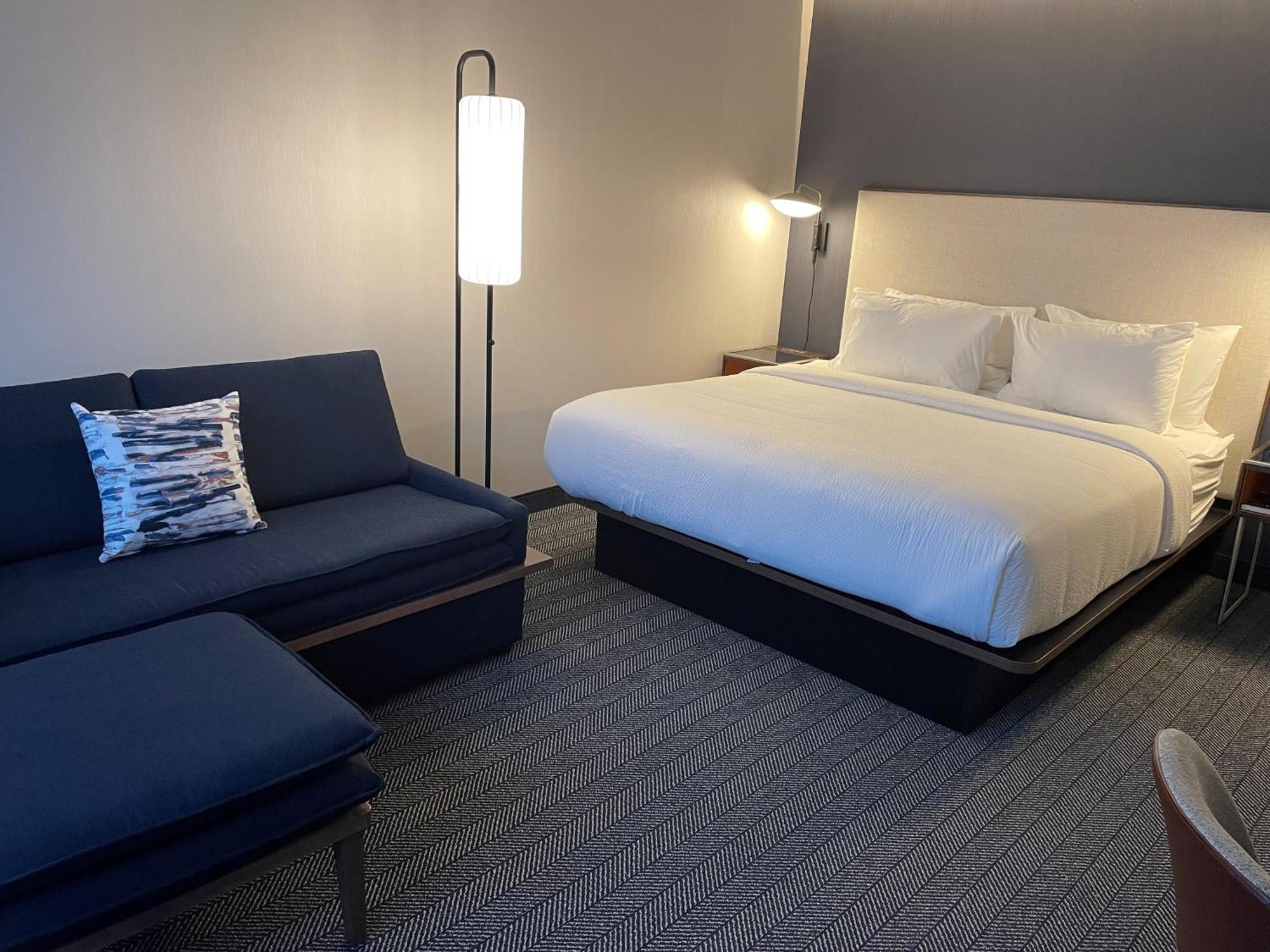 Hotel Courtyard Montreal Midtown Exterior foto